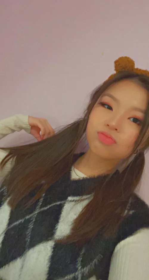 Merry Christmas from your favorite Asian Teddy Bearπ (f18)