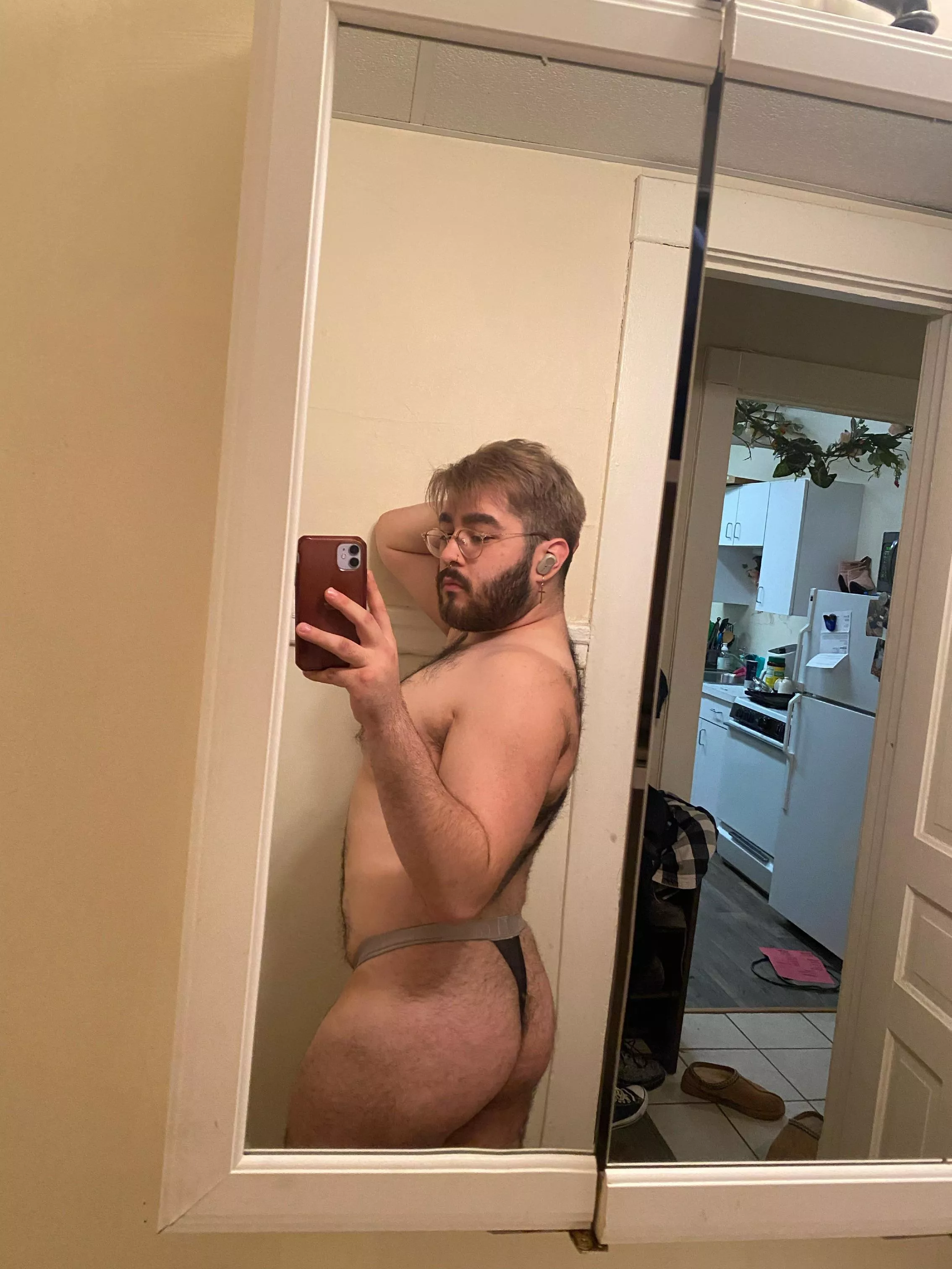 Merry Christmas I’m horny lol