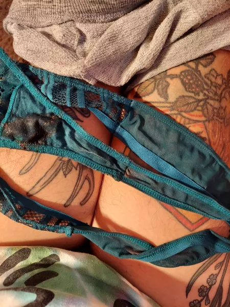 Message me on kik @wheeliecute21 for more π
