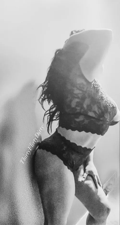 Messy hair but working on that 🍑