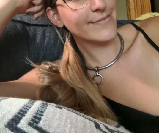 Metal collar locked til I return to work on Monday 🙇‍♀️