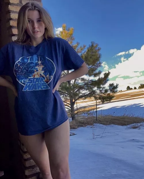 Mia is fan of Star Wars