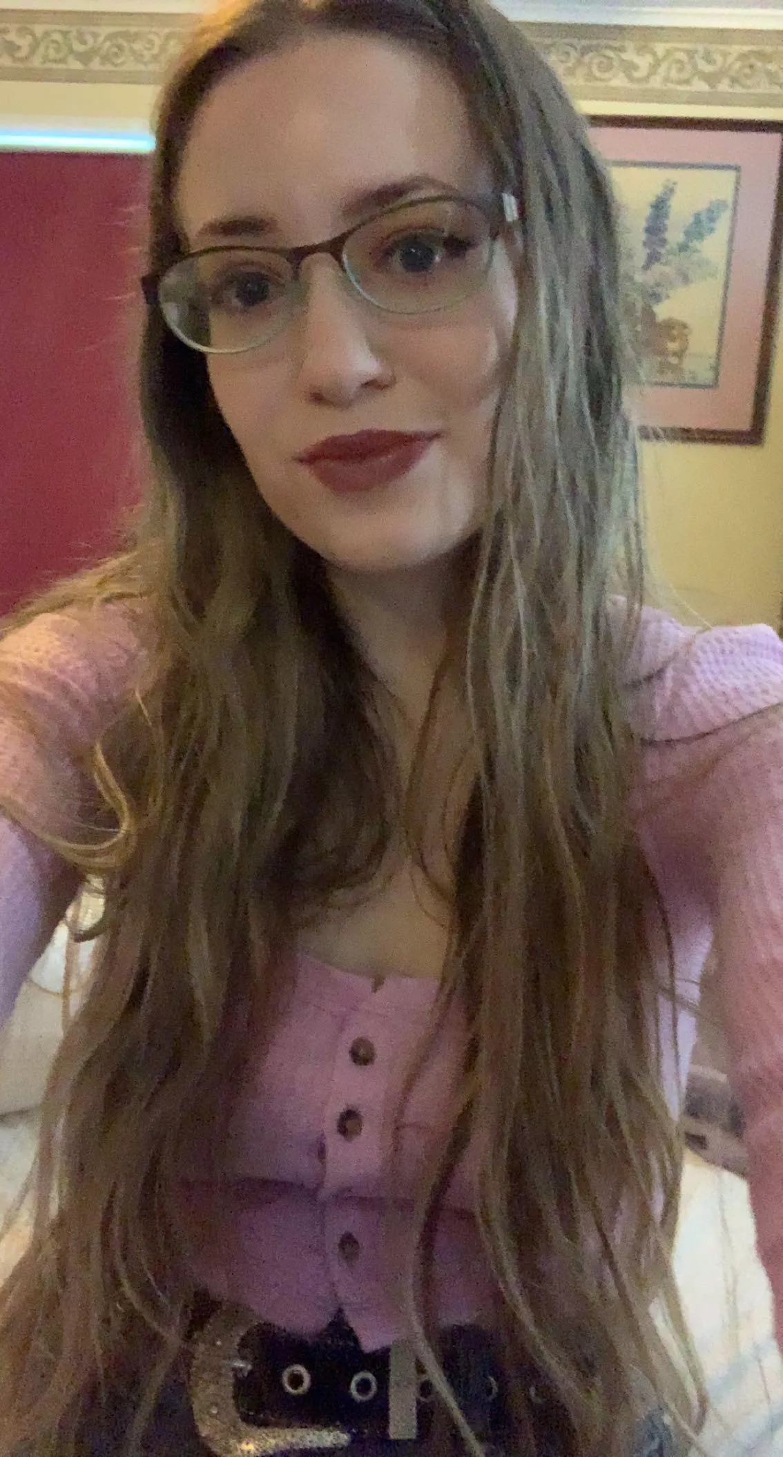 Mid-day selfie💗cause I’m Gen Z