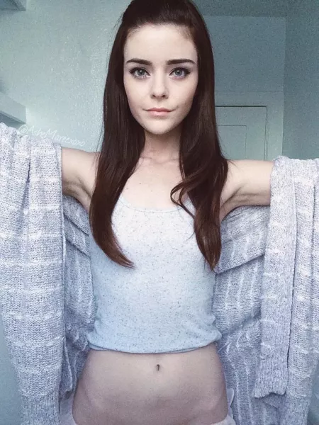 midriff