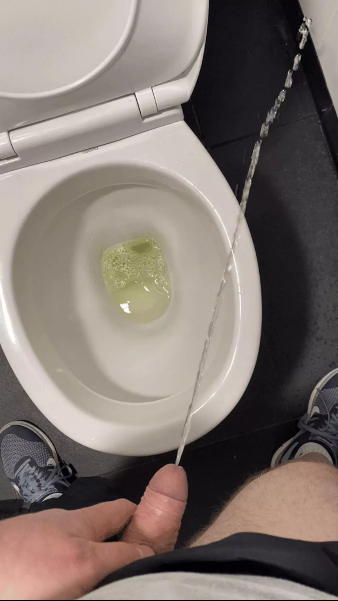 Mid-walk piss - still trying to work out videos Mid-walk piss - still trying to work out videos