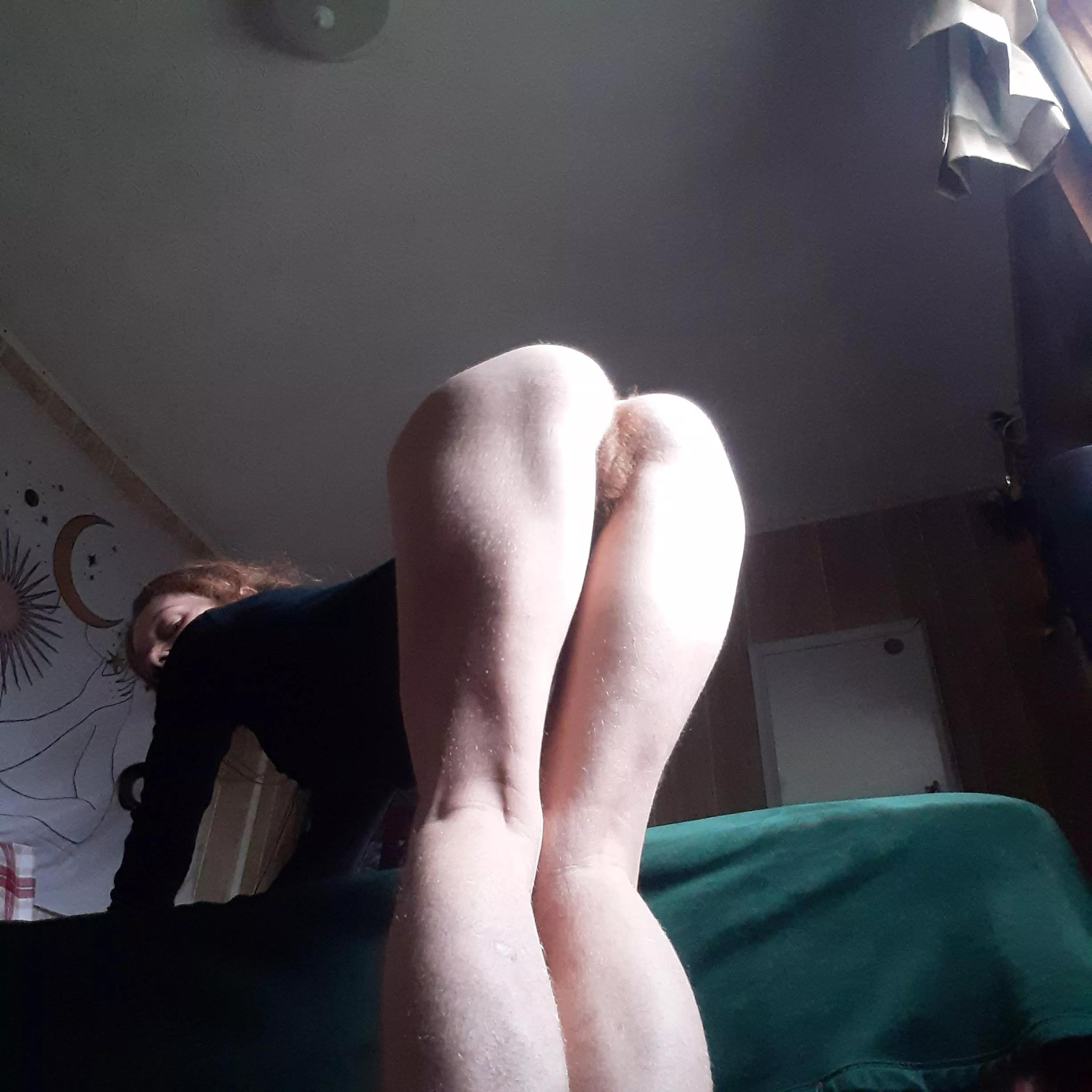 Miles of thick fit thighs