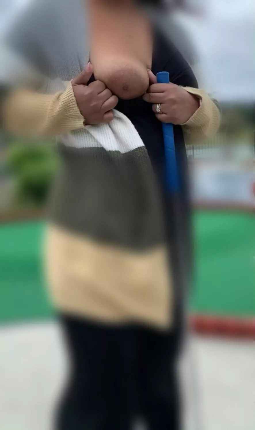 Mini golf, but with a focus on something else 💕💕 Mini golf, but with a focus on something else 💕💕