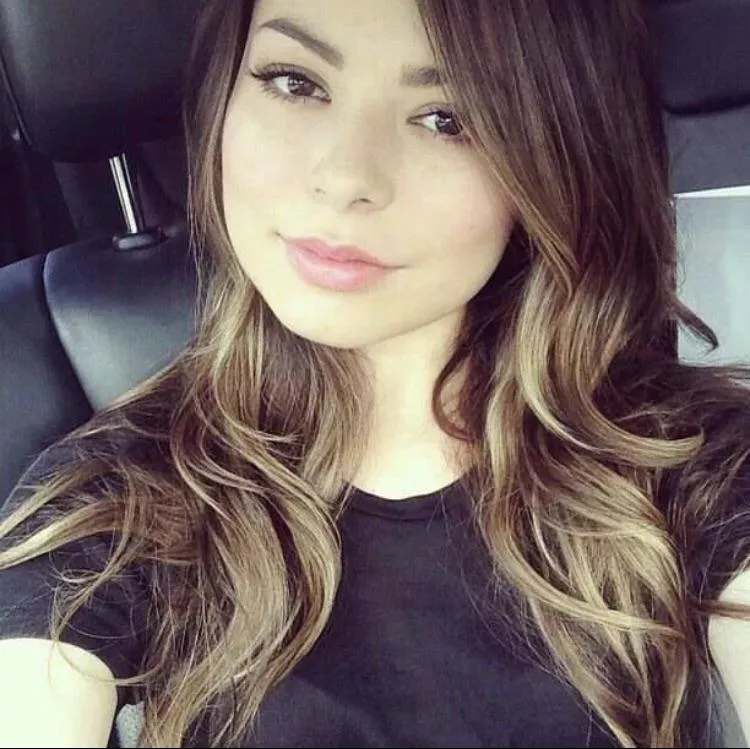 Miranda Cosgrove