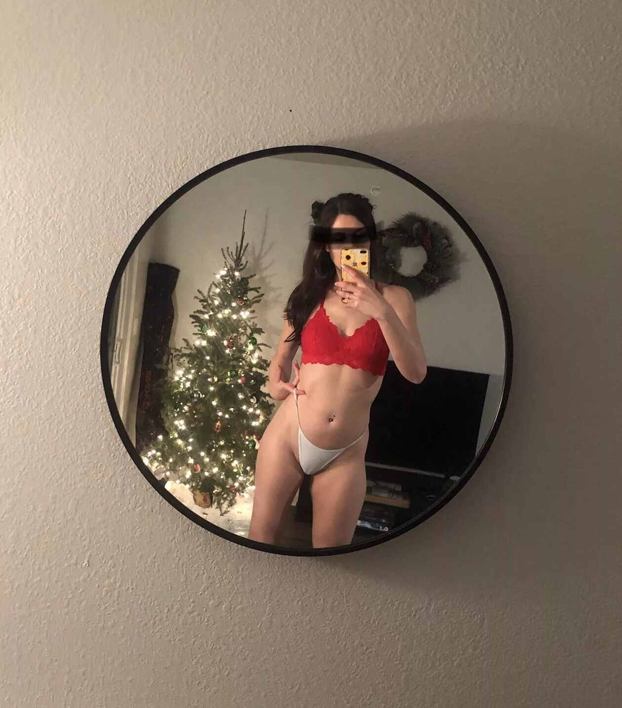 Mirror mirror on the wall… 😈