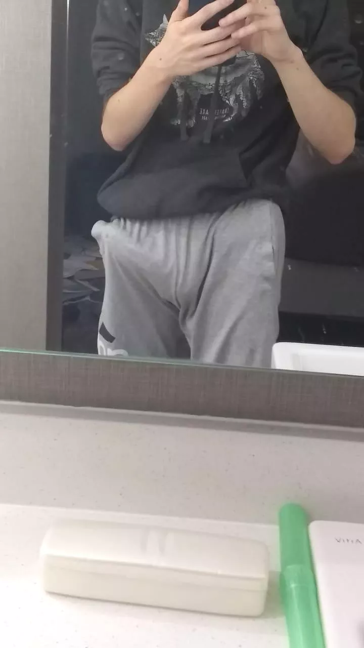 Mirror pics are pretty fun