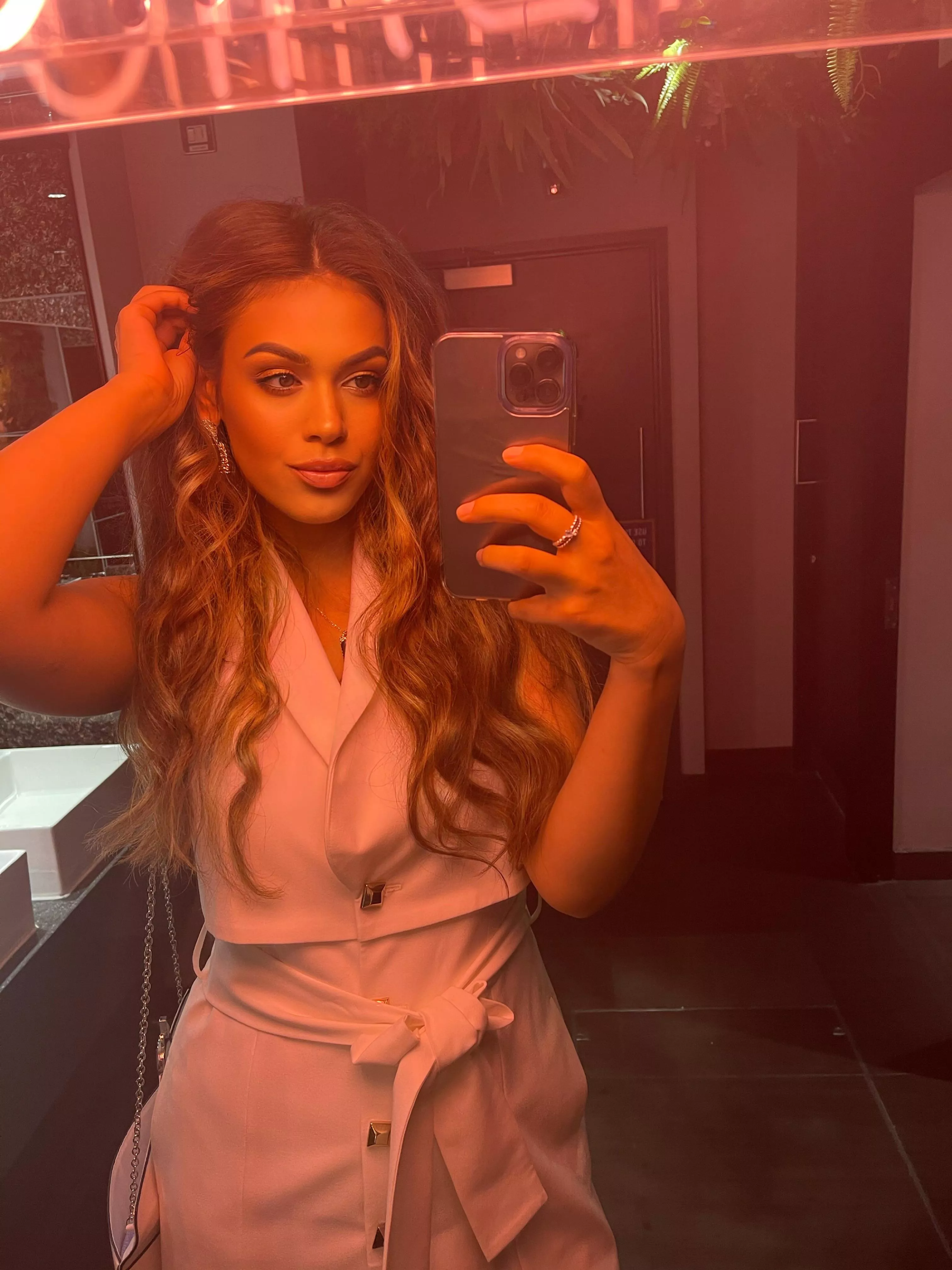 Mirror selfie! Mexican x Irish