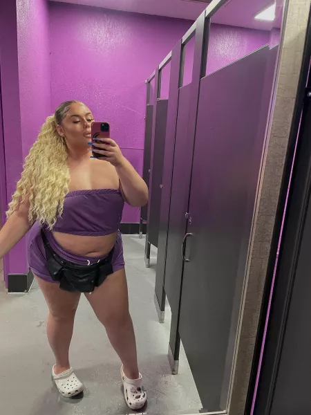 Missionary cause my face pretty 😘