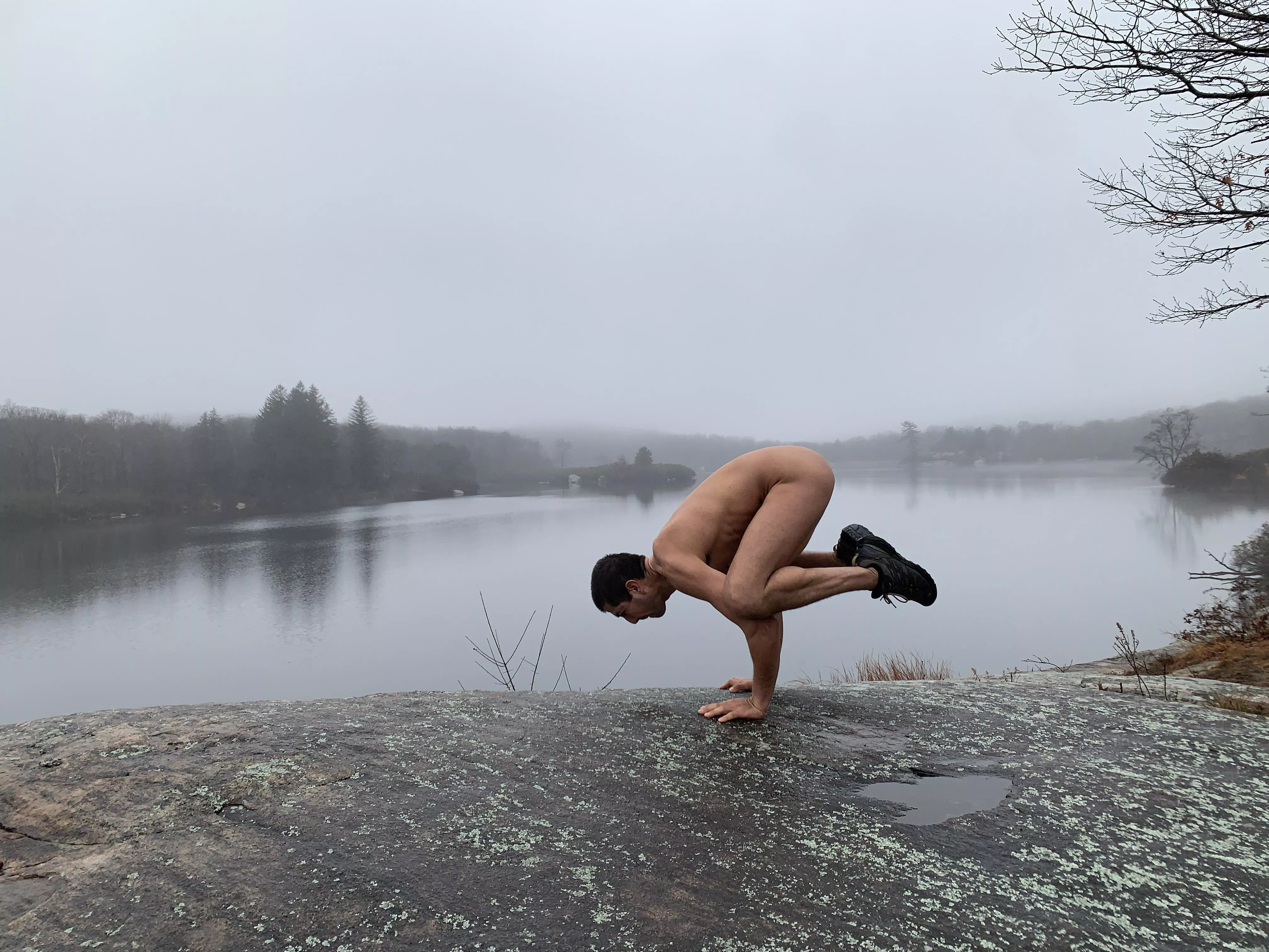 Misty foggy day hike and some naked yoga in this beautiful flat rock with the lake in the background