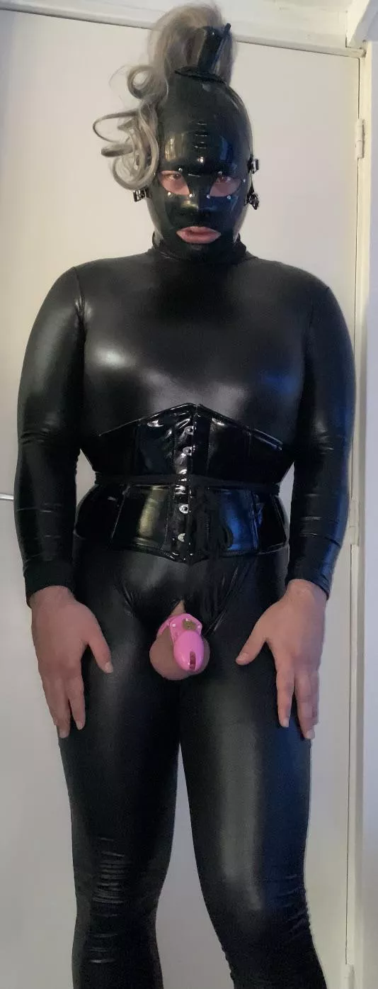 Mix of rubber pvc and spandex 💕