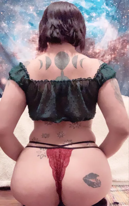 Mixing and matching in the spirit of Christmas!🍑