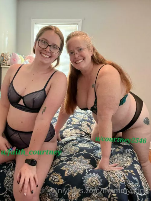 Mom 47 and daughter 21, Sunday Funday.