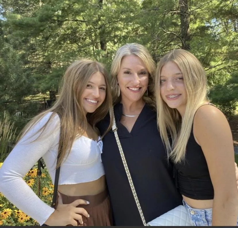 Mom and 2 daughters