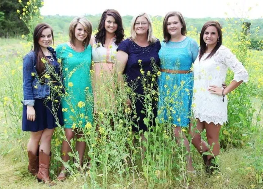 Mom and daughters Mom and daughters