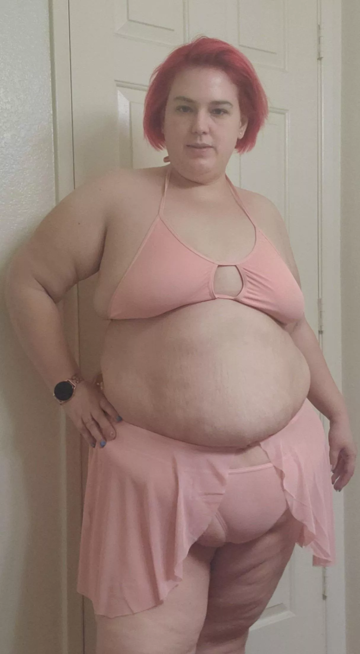 Momma got new lingerie. Does it look sexy?