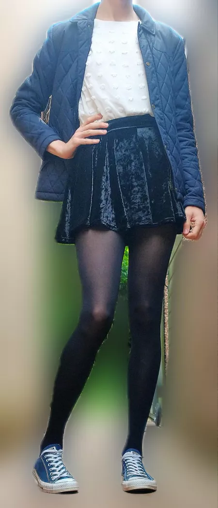 More of my legs. Yes I'm a boy