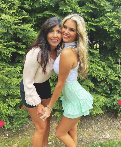 more of this sexy mom and her cute daughter