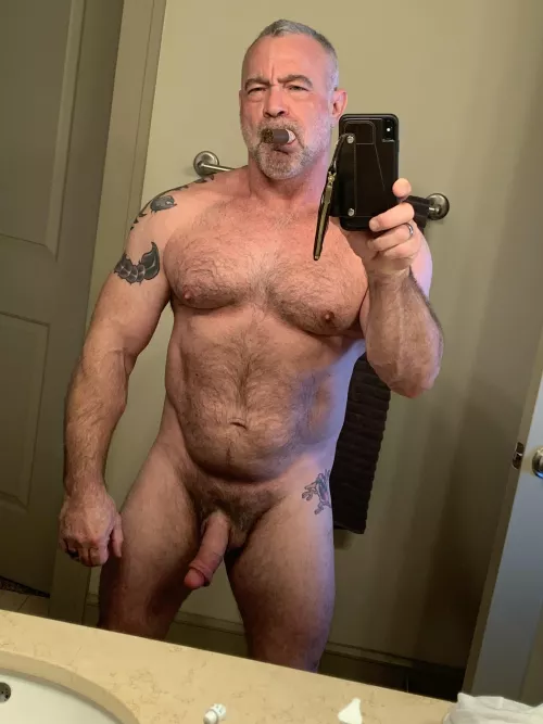 Morning coffee and cigar to start the last couple of days of 2021 [54]