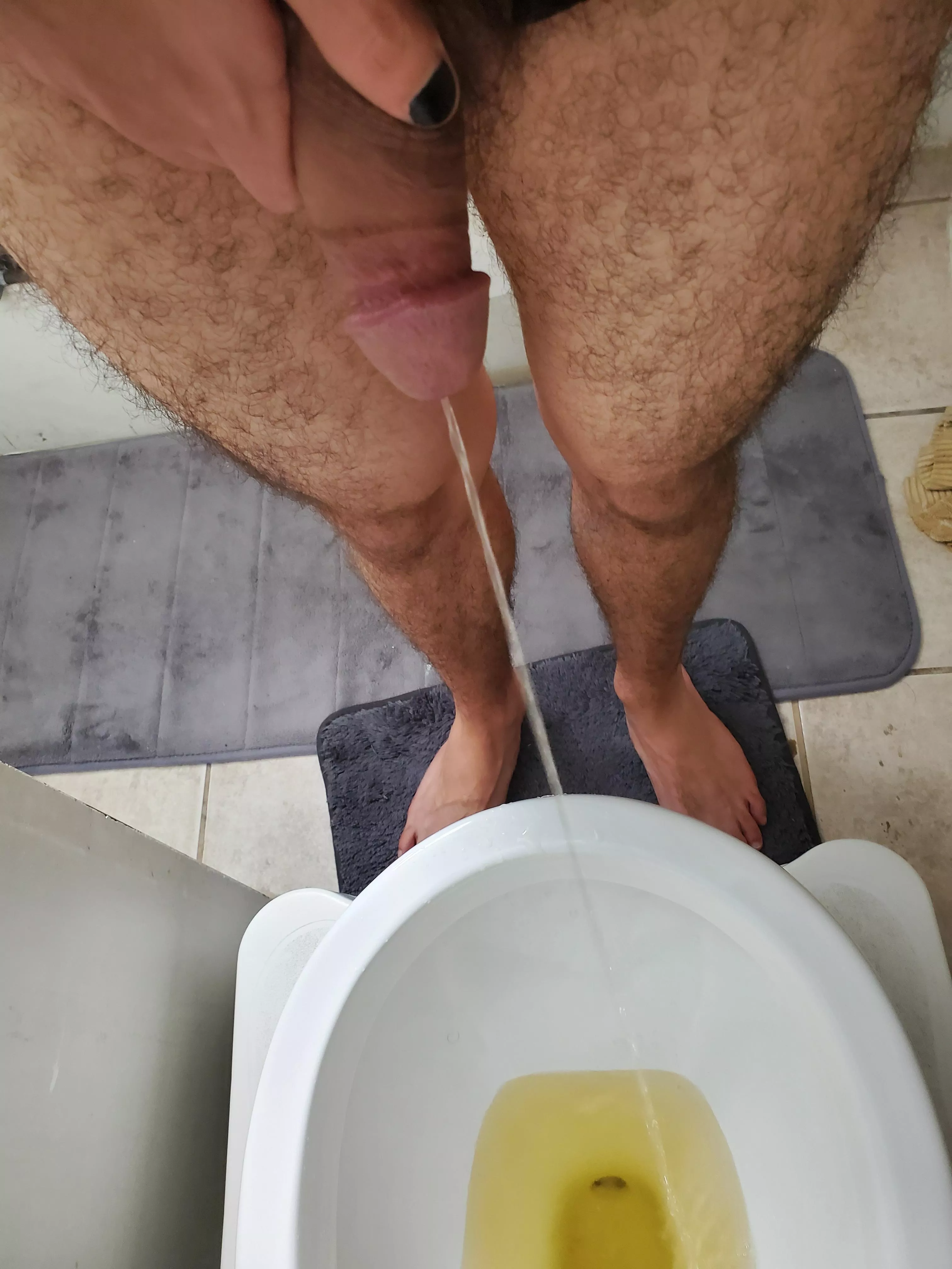Morning piss ๐ Morning piss ๐