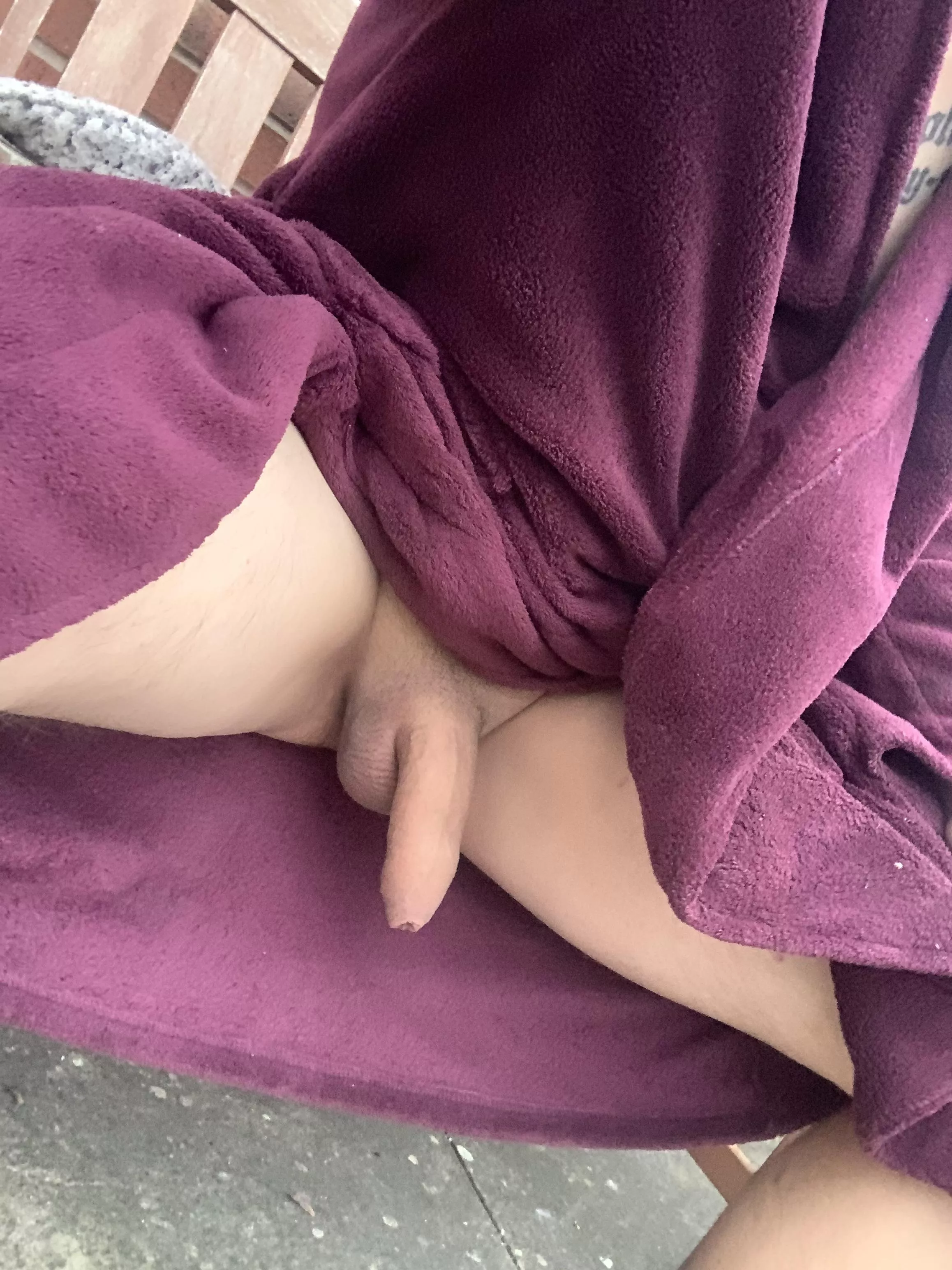 Morning semi in the garden with no boxers just dressing gown😈
