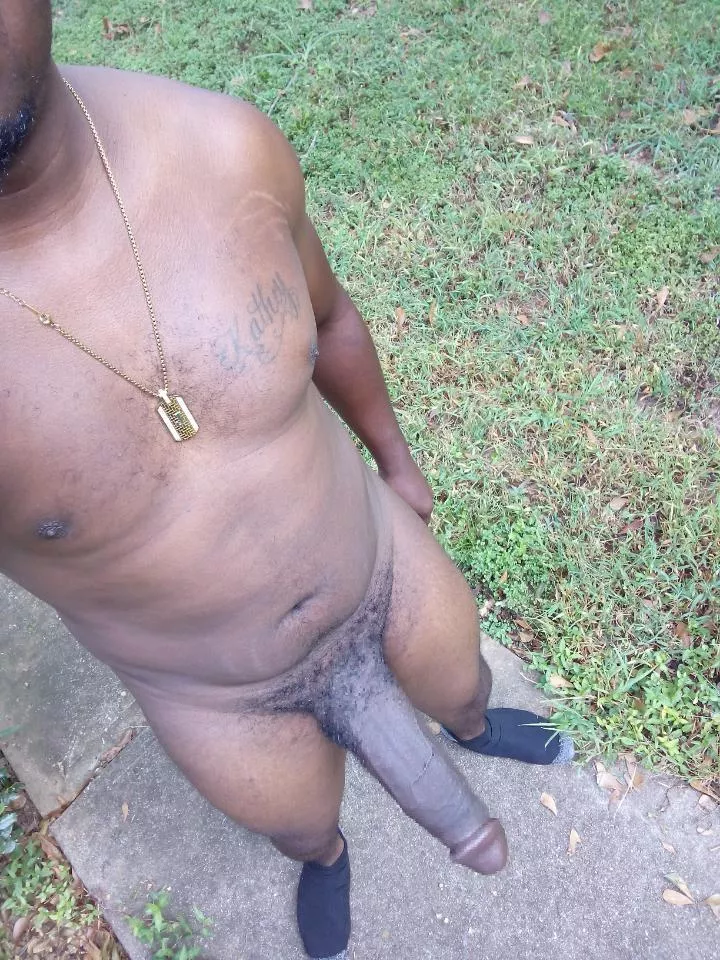 Morning stroll 🚶🏾‍♂️