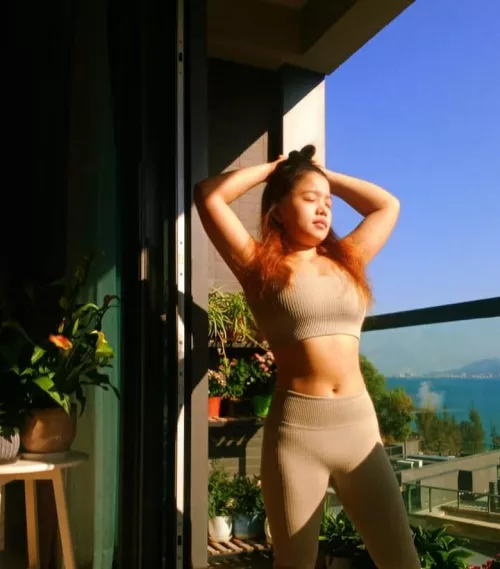 Morning Sun at the Barangay, feeling good