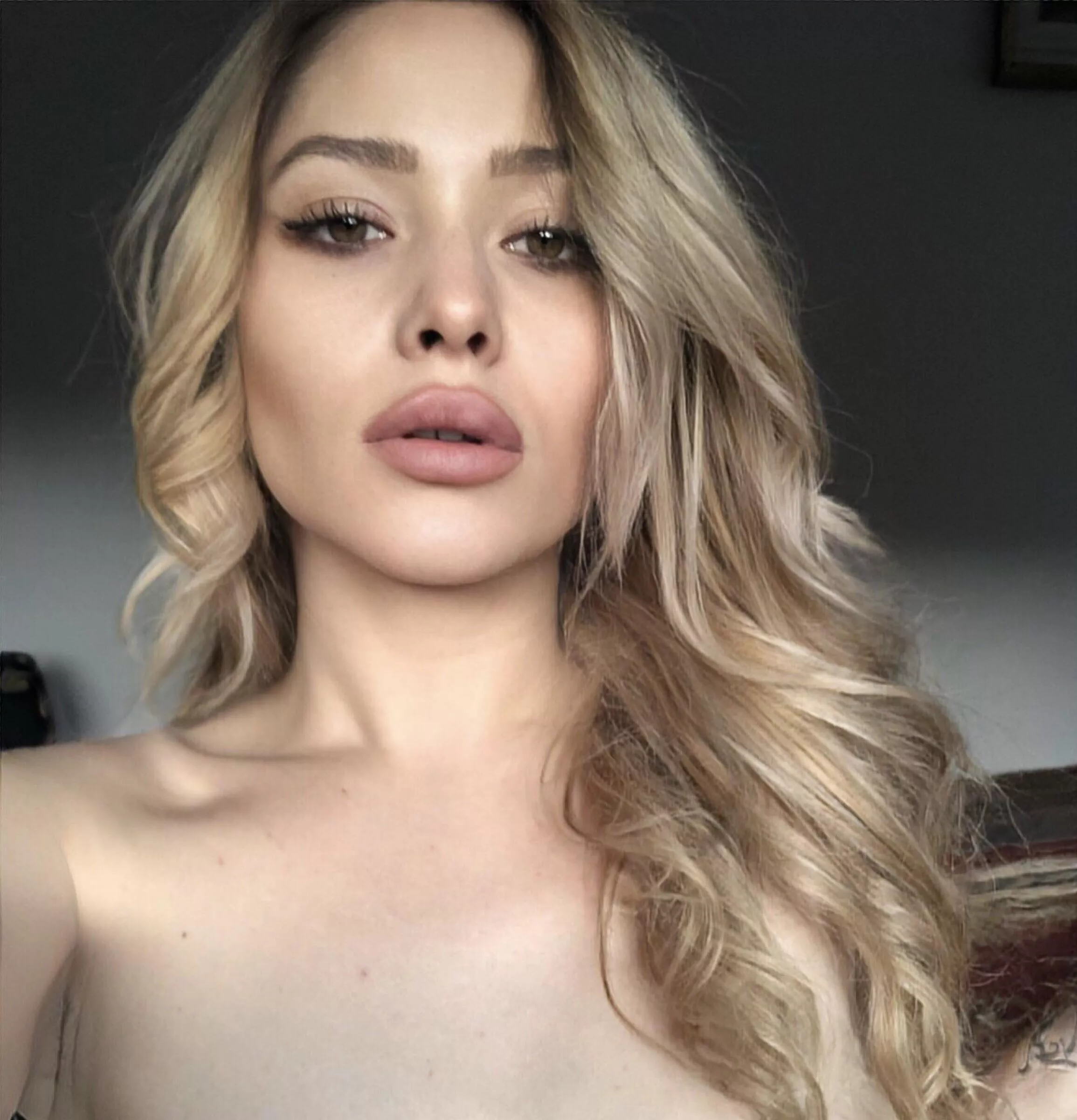Morning💋sub on my OnlyFans and enjoy me 💋💋💦💦link in bio Morning💋sub on my OnlyFans and enjoy me 💋💋💦💦link in bio