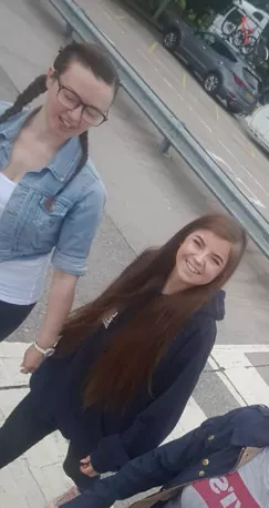 Mother & Daughter. Wwyd?