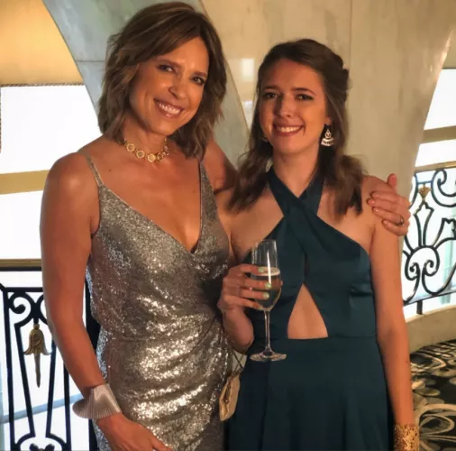 Mother or daughter?
