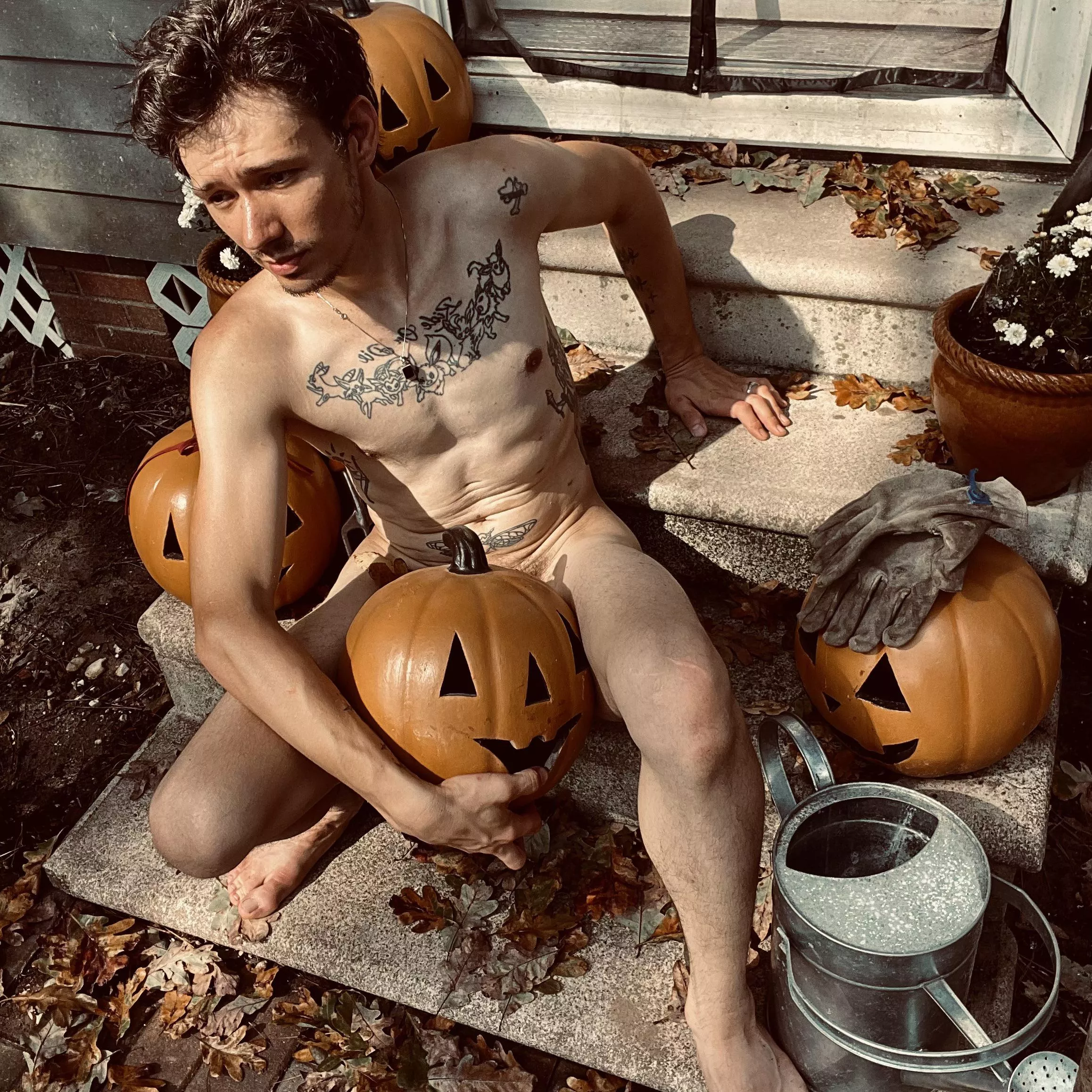 Move over sun sluts; it’s officially pumpkin slut season now! Move over sun sluts; it’s officially pumpkin slut season now!