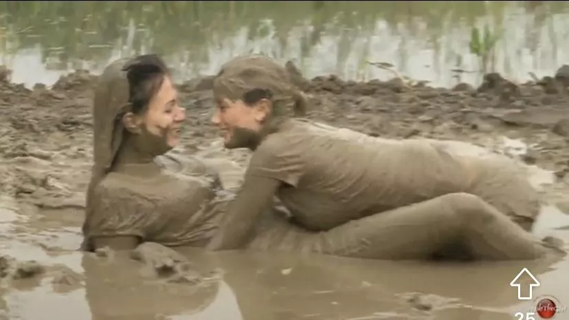 Muddy ladies