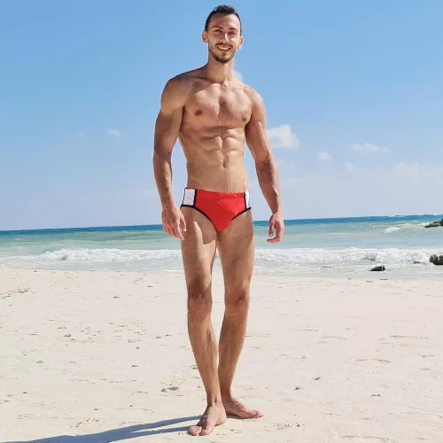 Muscles on the Beach