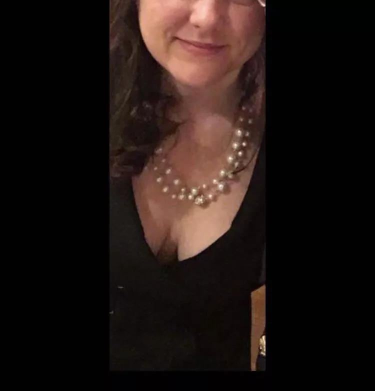My 46 year old wife. Trying to get her to do pinup. What do you all think ? My 46 year old wife. Trying to get her to do pinup. What do you all think ?