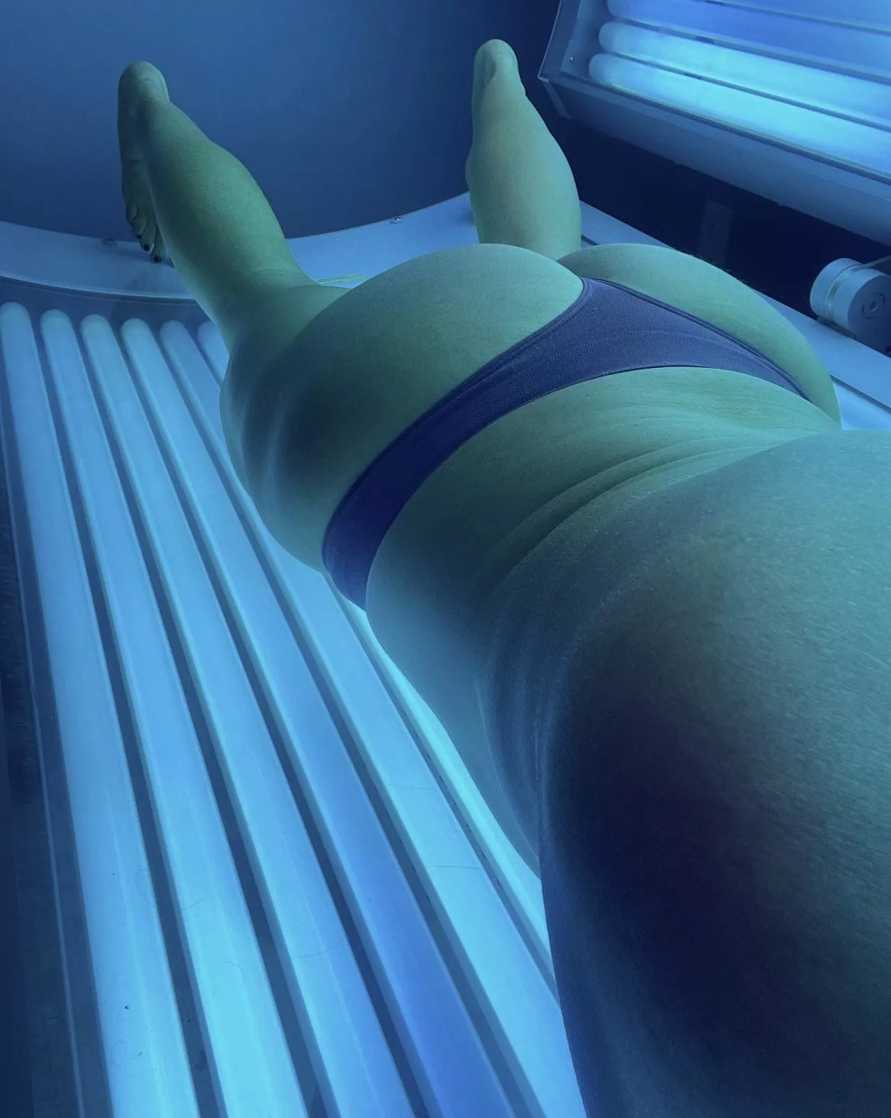 My ass always gets hungry in the tanning bed!