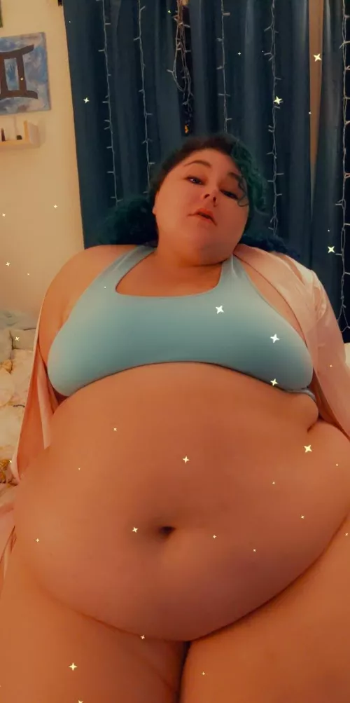 My belly is so soft 🥴