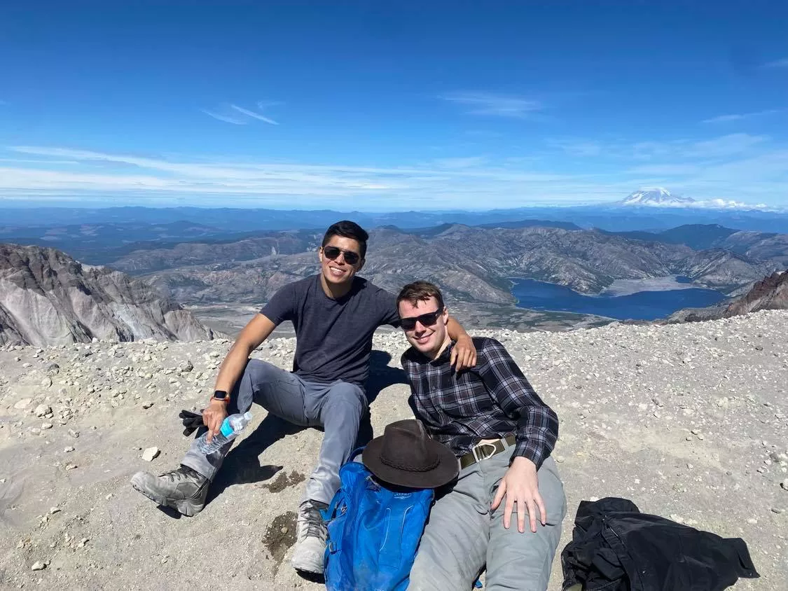 My BF and I climbed Mount St. Helens last weekend! My BF and I climbed Mount St. Helens last weekend!