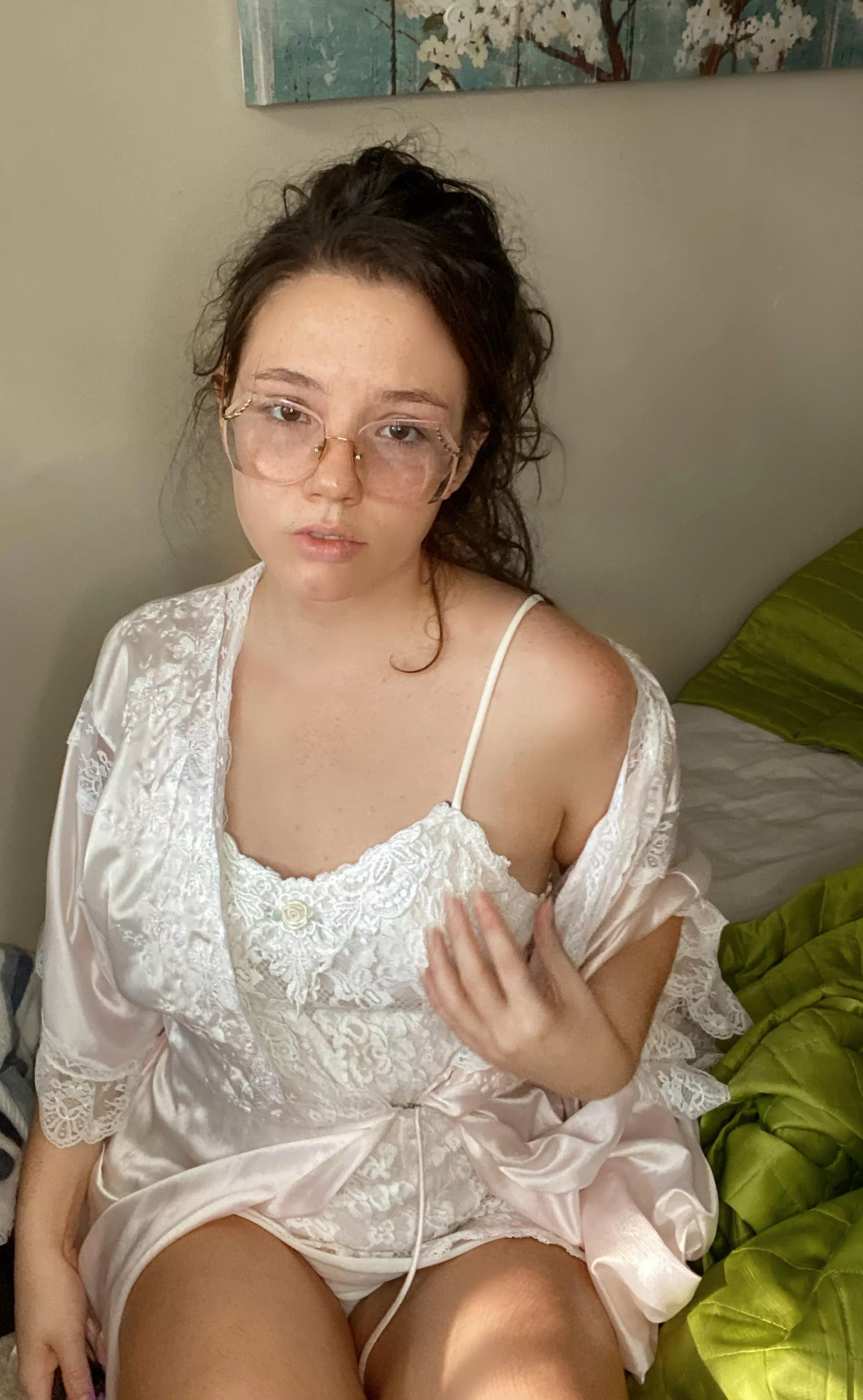 My Bf is about to fill my face up with a hot load