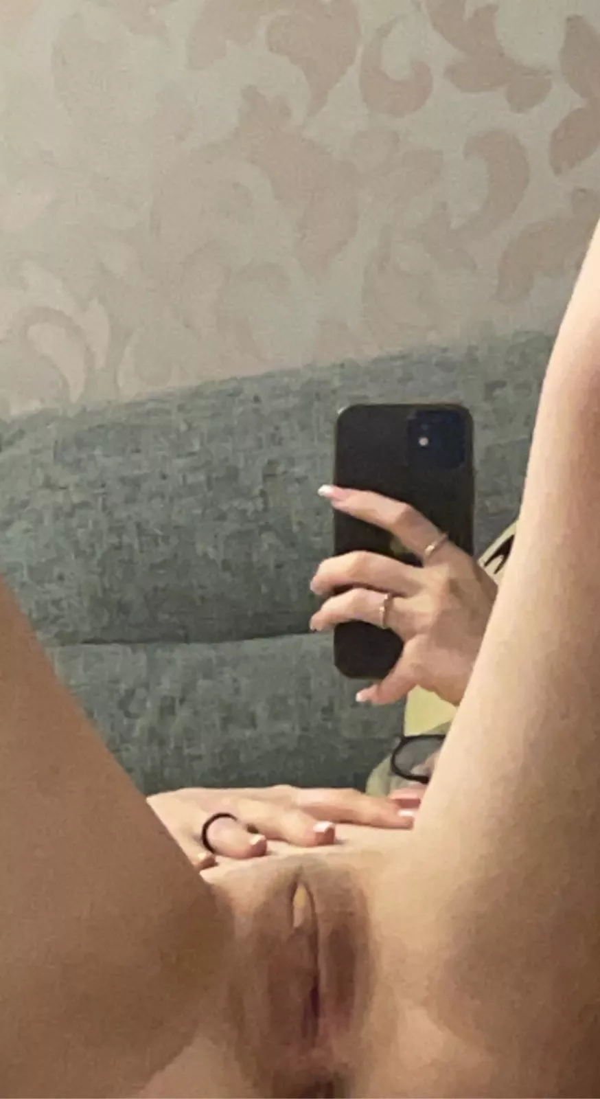 My body isn’t perfect and so is this picture 👐🏻