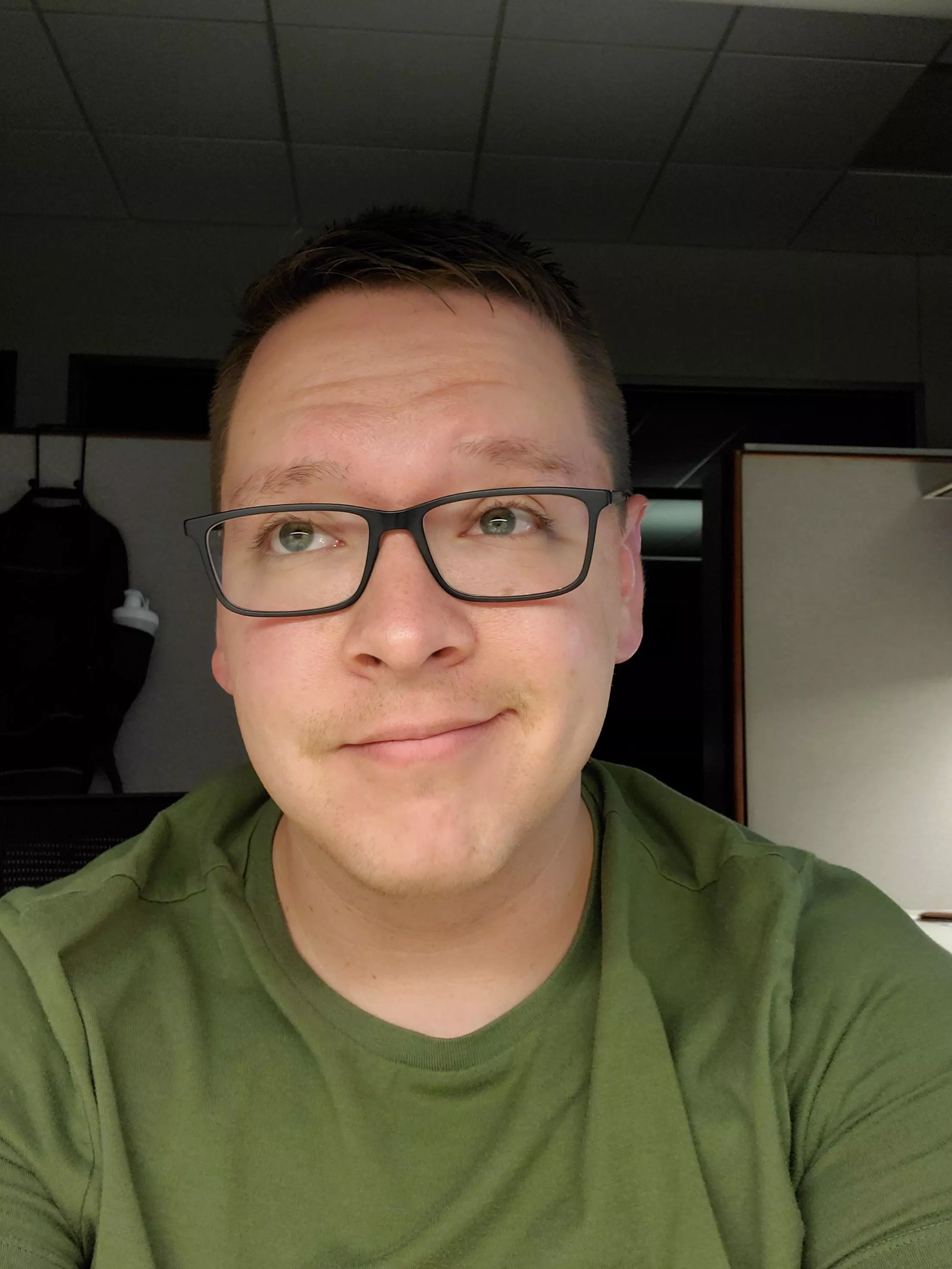 My boyfriend of 5 months broke up with me over text. I will be okay in time, but right now I feel absolutely gutted. Send hugs. My boyfriend of 5 months broke up with me over text. I will be okay in time, but right now I feel absolutely gutted. Send hugs.