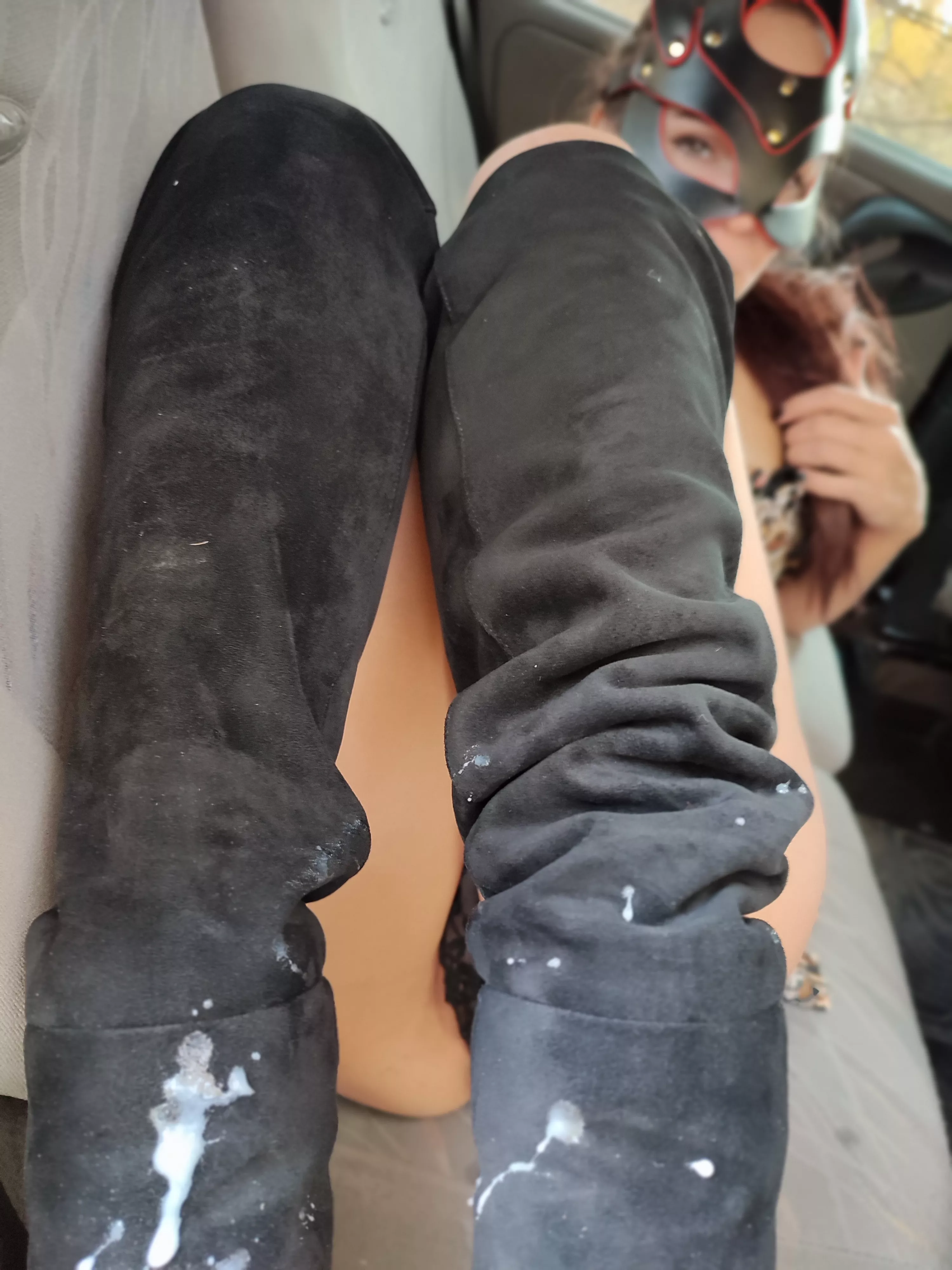 My Boyfriend's Fetish - Cum On My Boots