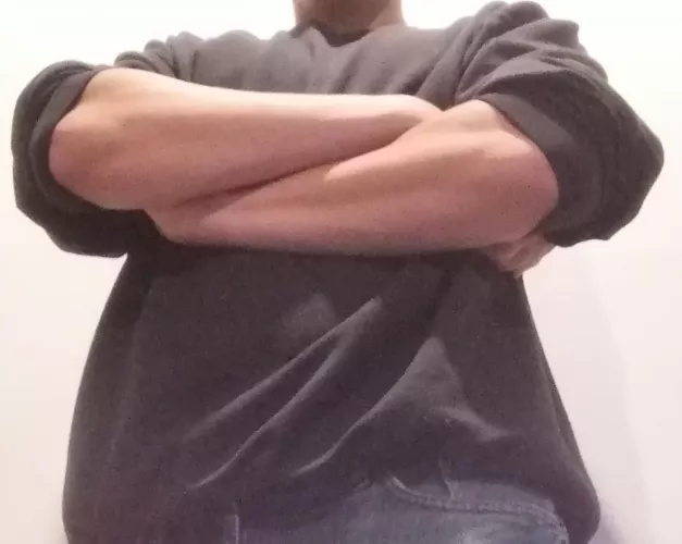 🤣My camera is so low quality that I look painted