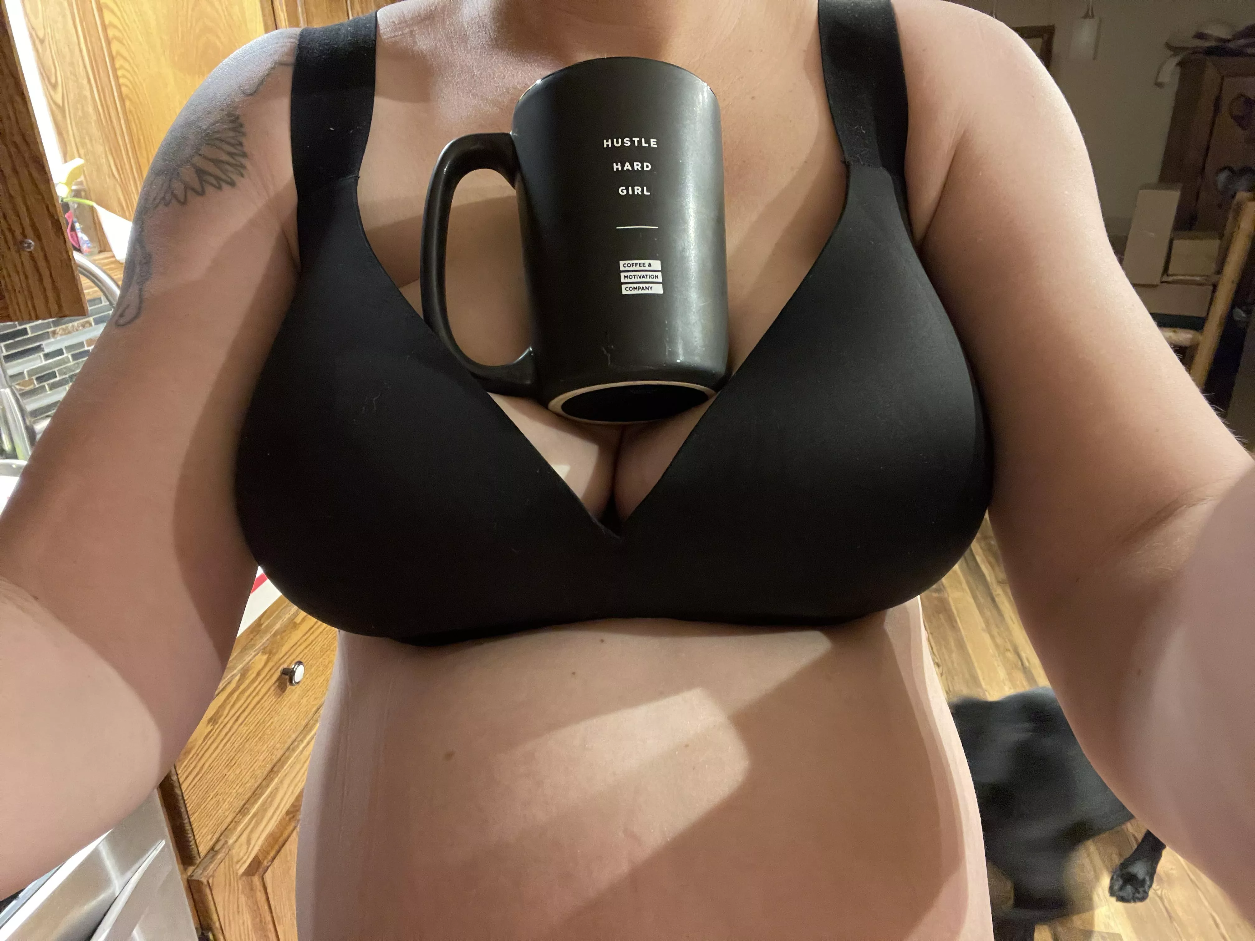 My cups hold me cup up! Big tits are amazing