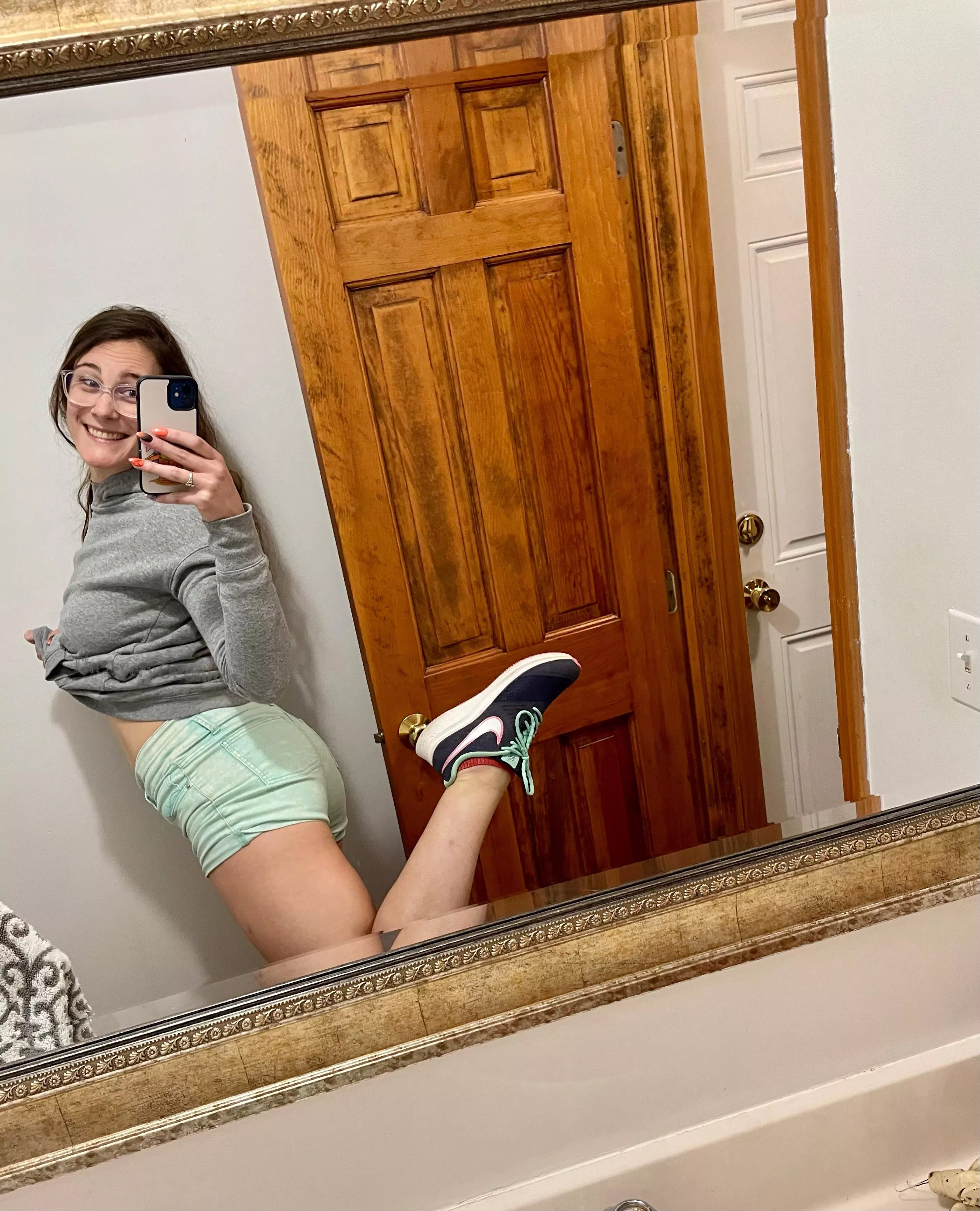 My cute selfie session wouldn’t be complete without featuring these babies My cute selfie session wouldn’t be complete without featuring these babies