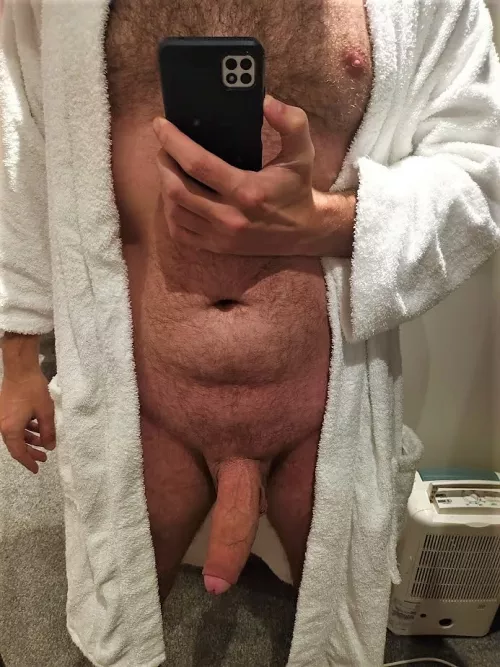 My dad bod and thick cock fresh from the shower