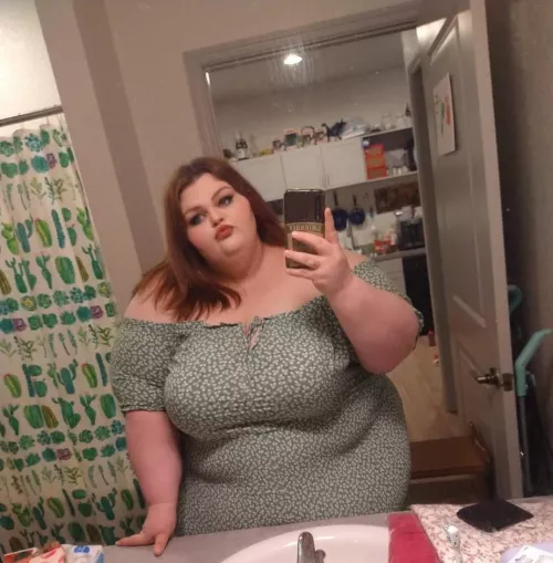 My ex husband used the term ssbbw to describe me on Reddit, thought this was the next logical step! Hi!
