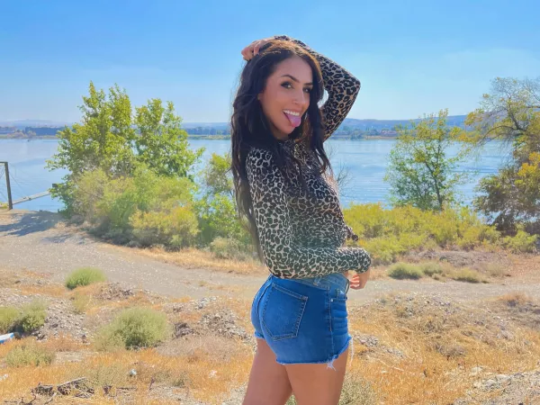 My ex thinks no one else would fuck me.. is he right? 😭